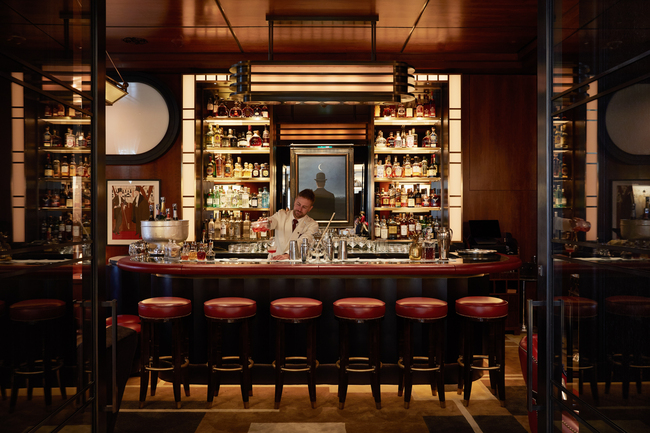 Bar in London