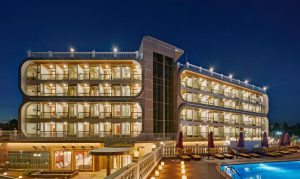 GoldOne Hotel & Suites